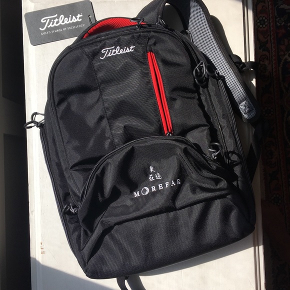 titleist essential large backpack